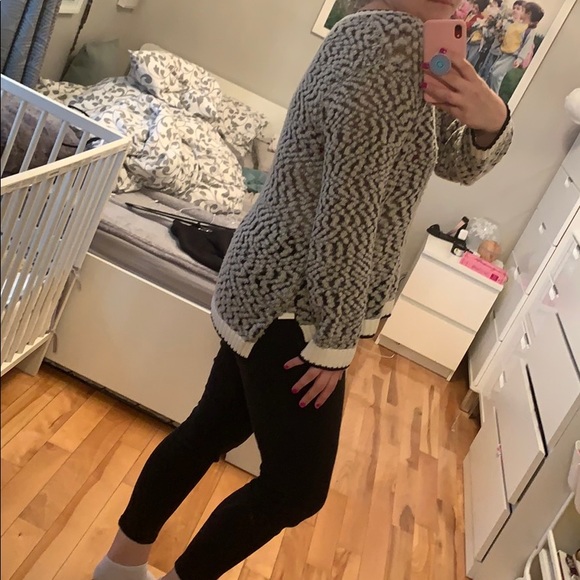 Calvin Klein Knit Sweater - Picture 2 of 3